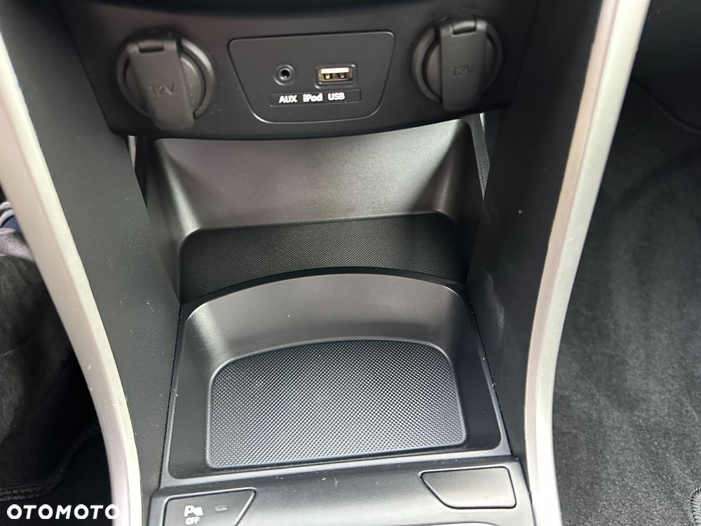 Hyundai i30 1.4 Passion Plus - 23