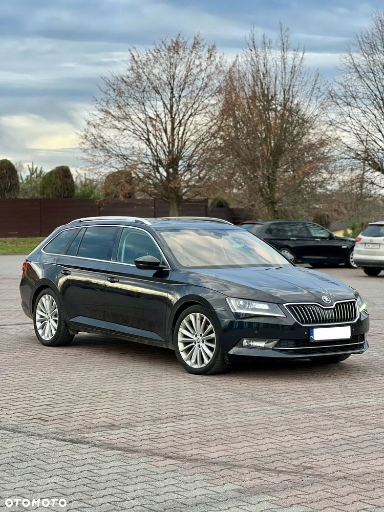 Skoda Superb 2.0 TDI L&K DSG - 2