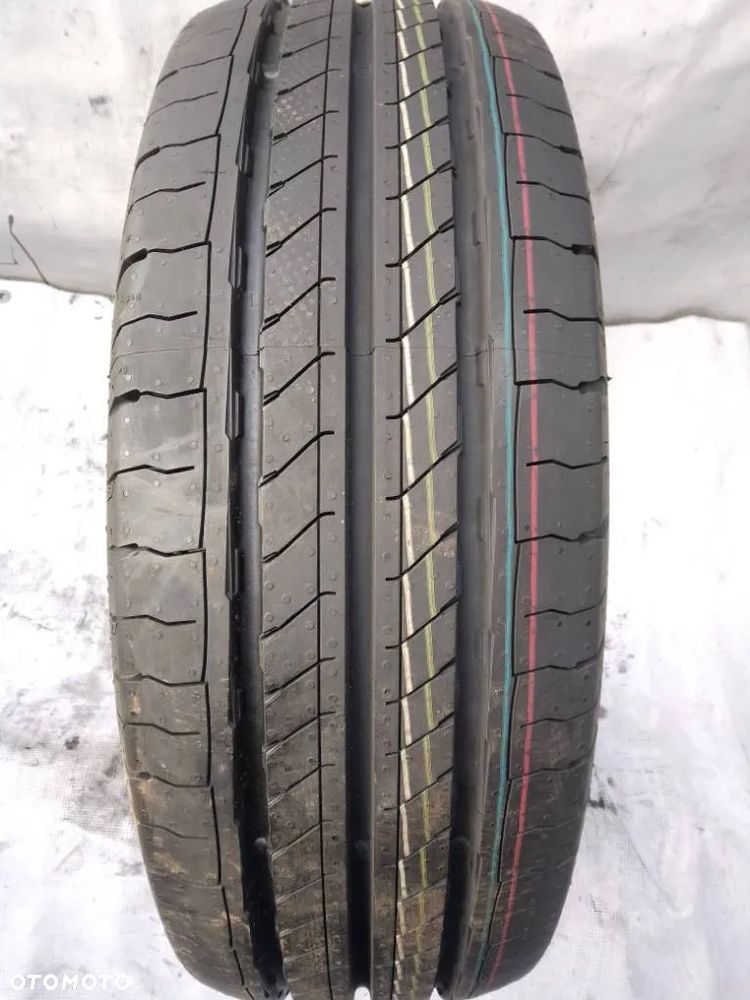Continental VanContact ULTRA 215/65 R16C 109/107T 2024 - 1