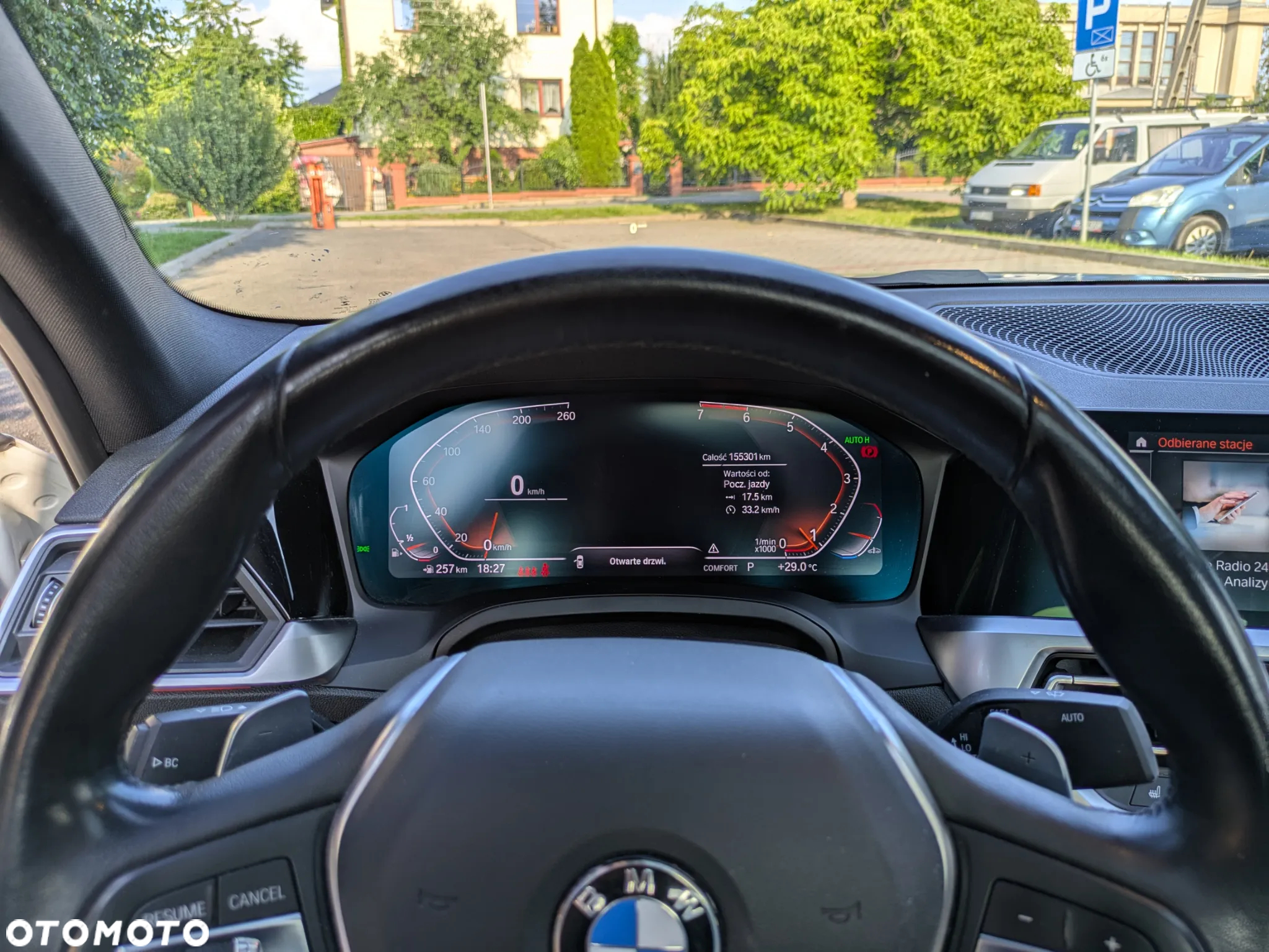 BMW Seria 3 330i Sport Line - 9