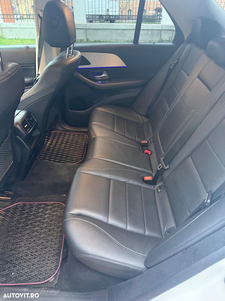 Mercedes-Benz GLE 300 d 4MATIC - 7