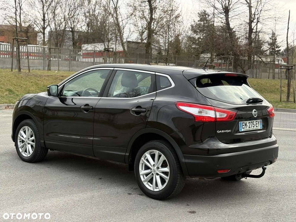 Nissan Qashqai 1.6 DCi Xtronic TEKNA - 8