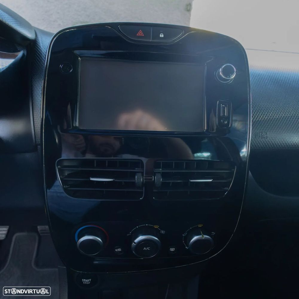 Renault Clio 1.5 dCi Limited - 14