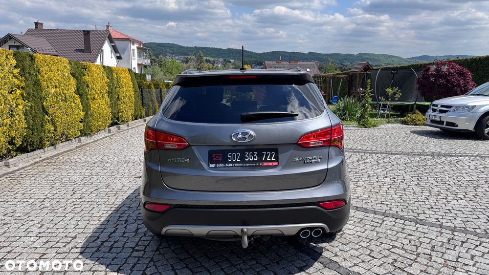 Hyundai Santa Fe - 12
