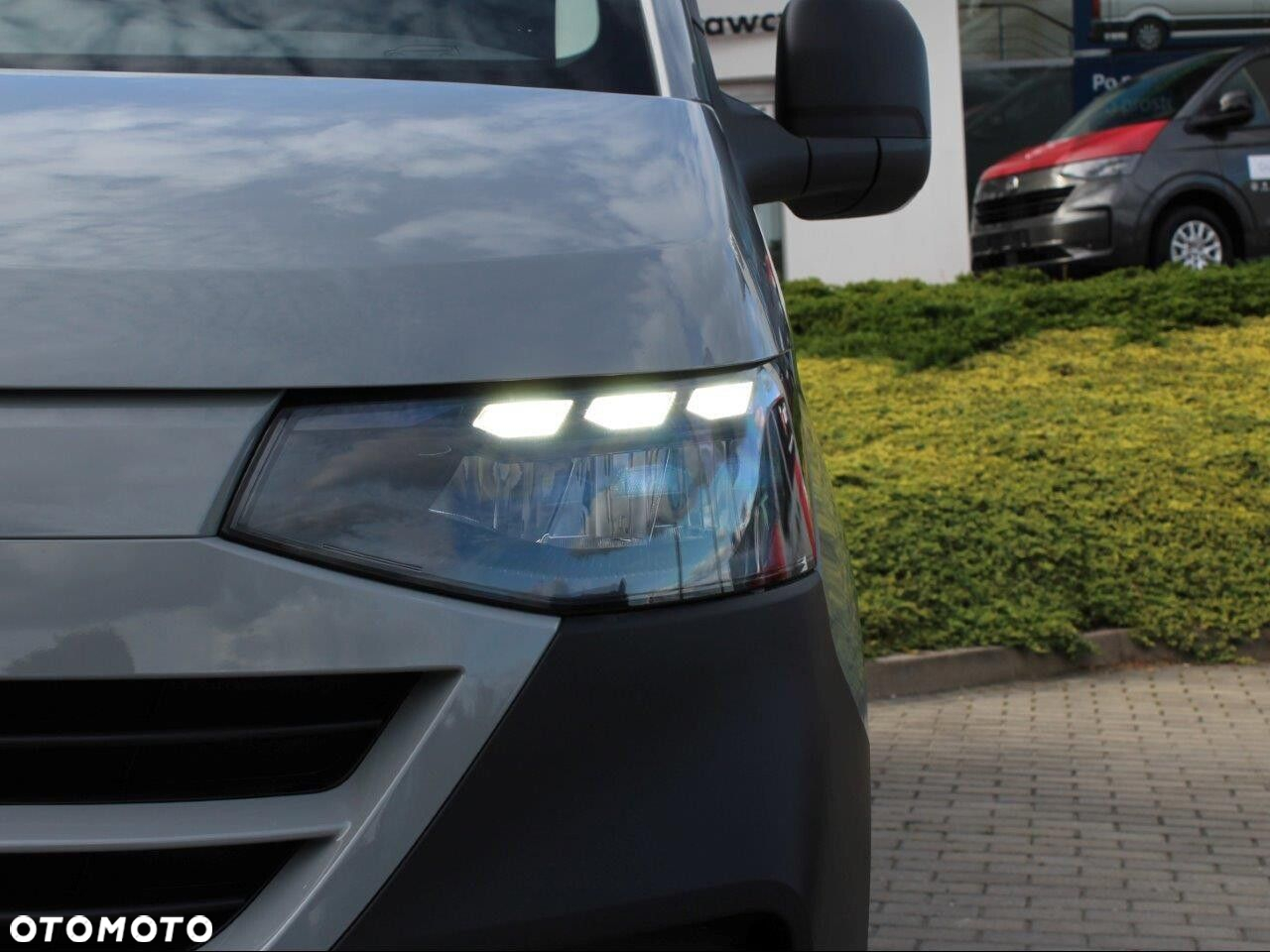 Volkswagen Transporter Plus 2.0 TDI Manual - 13