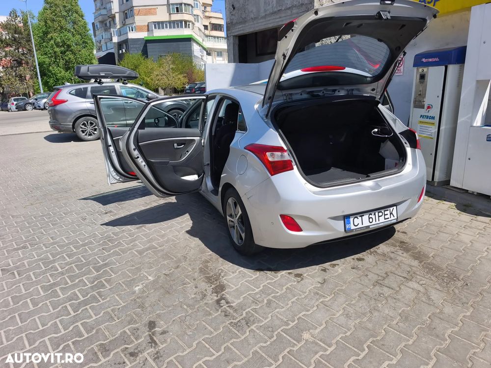 Hyundai i30 1.6 GDI Highway+ Aut. - 22