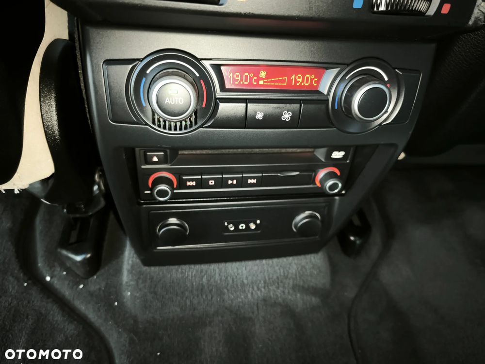 BMW X6 xDrive50i Edition Exclusive - 14