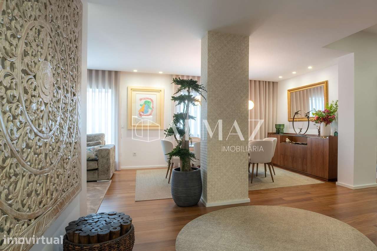 Moradia T3 de Luxo Renovada c/ Jardim, Terraço e Elevador em... - Grande imagem: 4/56