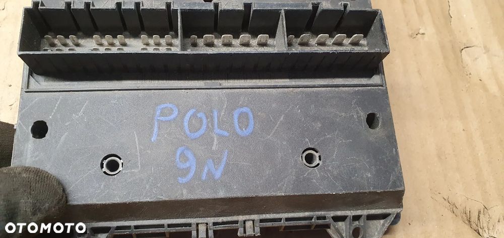 Moduł sterownik komfortu VW Polo 9N 6Q2937049F - 5