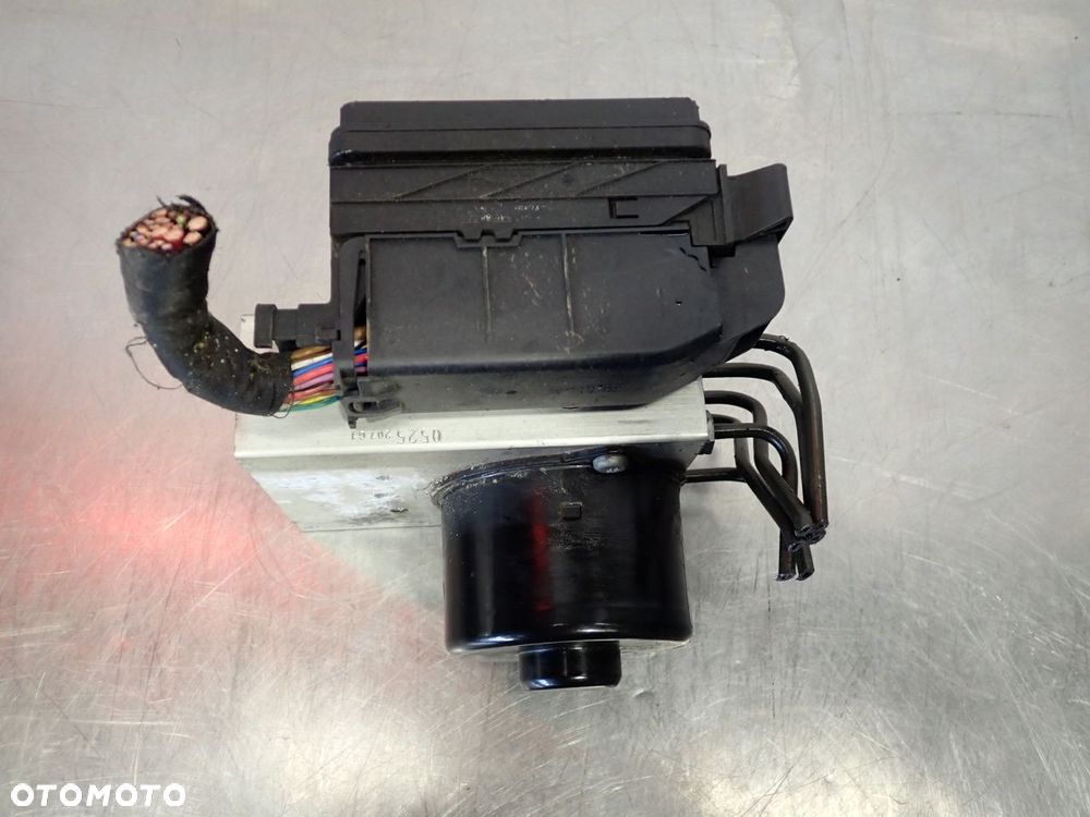 POMPA ABS MERCEDES W203 C180  A0034319412    A2095450232 - 4