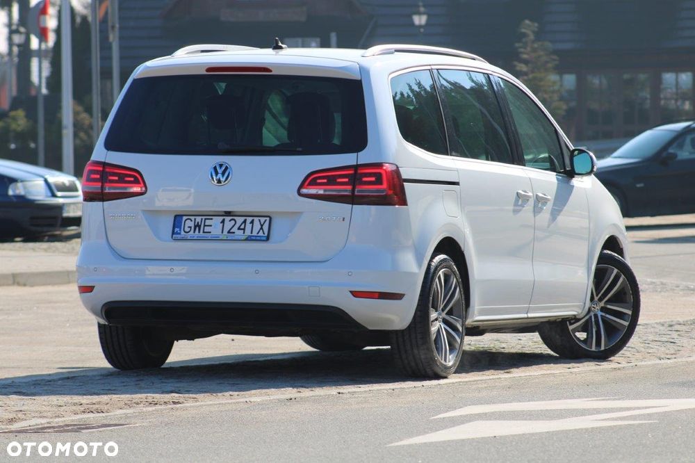 Volkswagen Sharan 2.0 TDI (BlueMotion Technology) Highline - 5