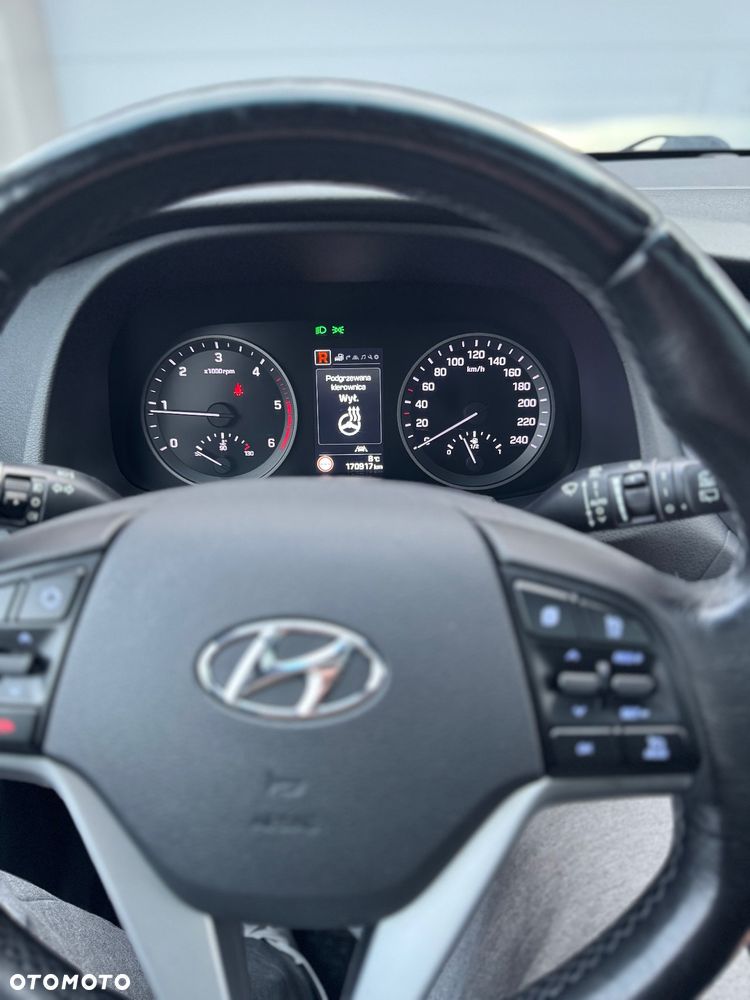 Hyundai Tucson 2.0 CRDI Premium 4WD - 26