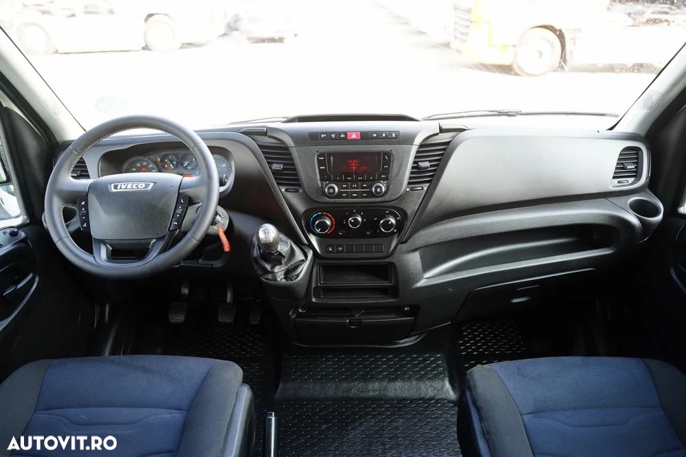 Iveco DAILY 35-140 / BASCULATOR / CU OPȚIUNI DE 12 LOCURI / MANUAL / - 33