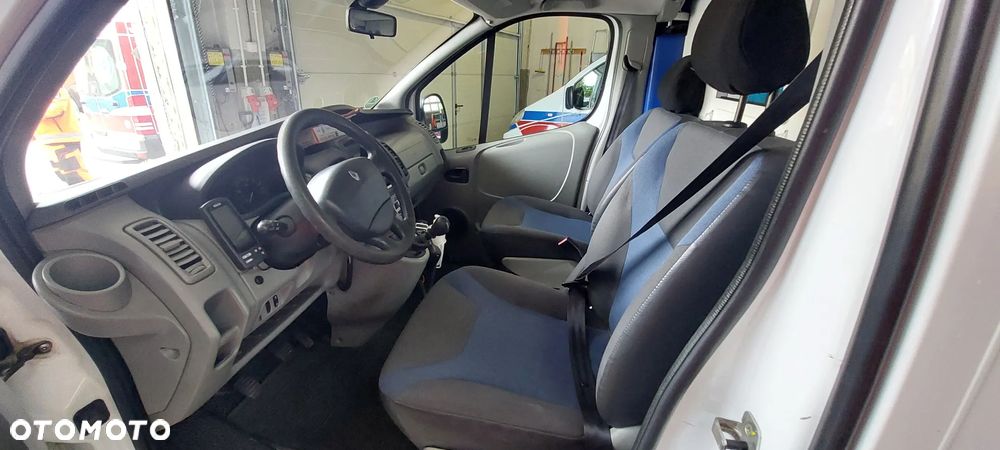 Renault Trafic - 6