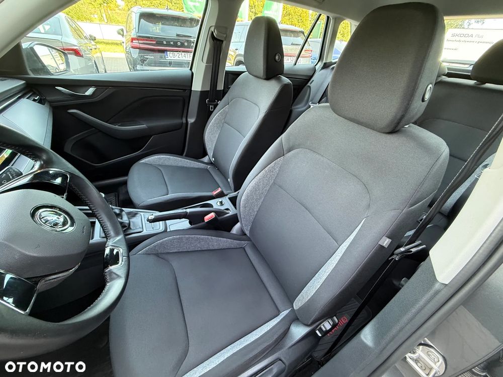 Skoda Kamiq 1.0 TSI Active - 21