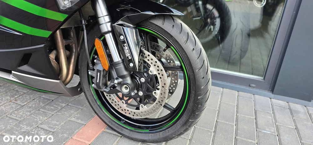 Kawasaki Ninja 1000 SX - 7