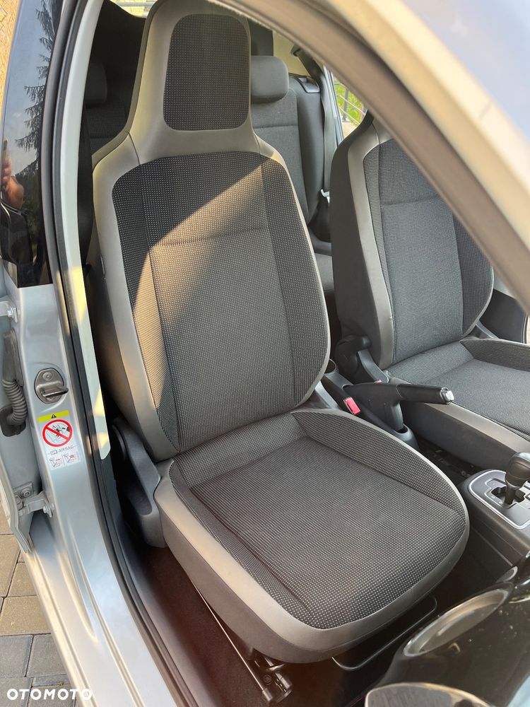 Volkswagen up! - 12