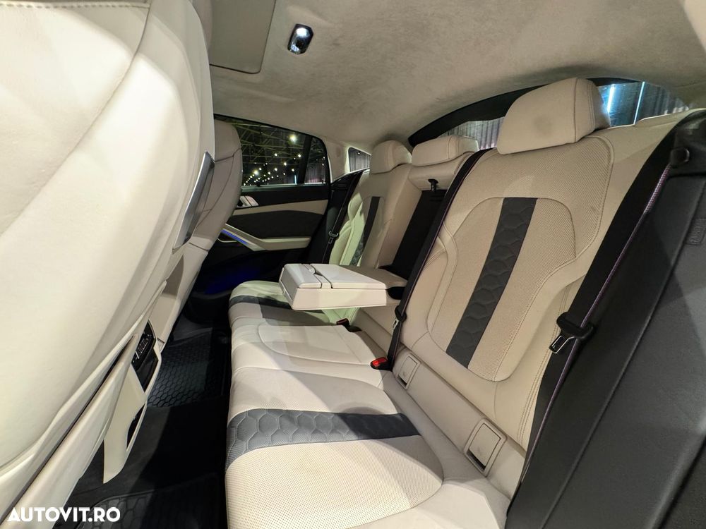 BMW X6 M Competition MHEV - 34