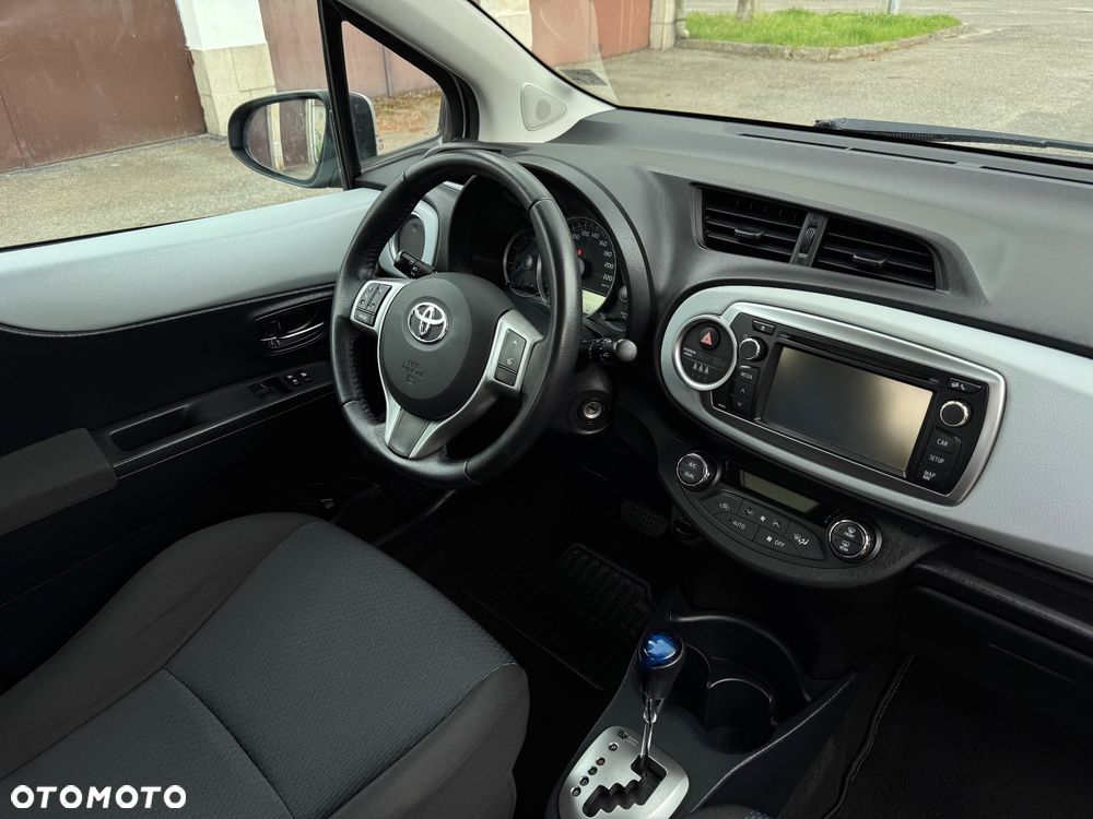 Toyota Yaris - 20