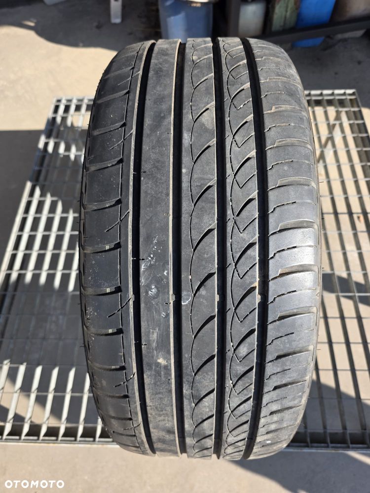 OPONA MINERVA RADIAL  F105 R20 245/25 - 1