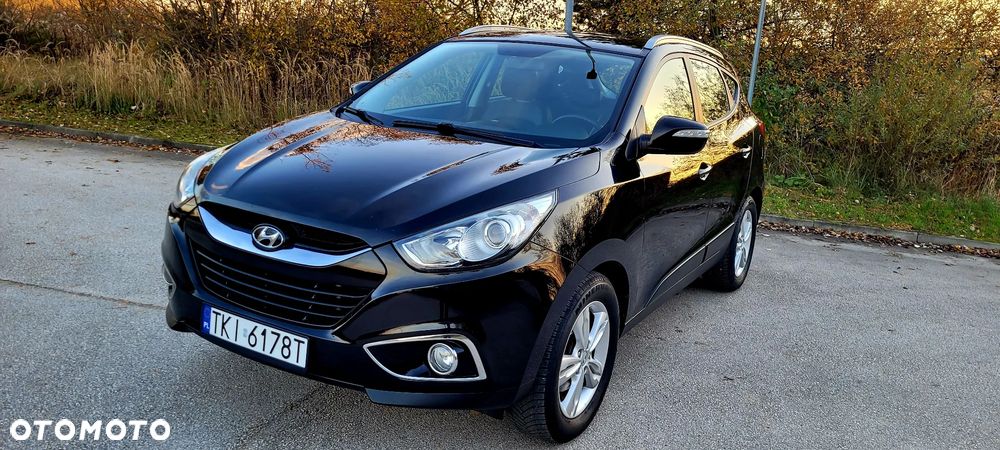 Hyundai ix35 1.7 CRDi 2WD blue Finale Gold - 13
