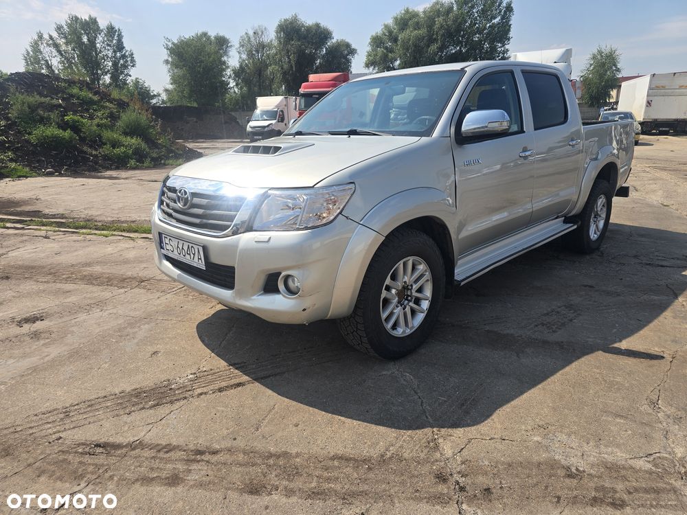 Toyota Hilux - 6
