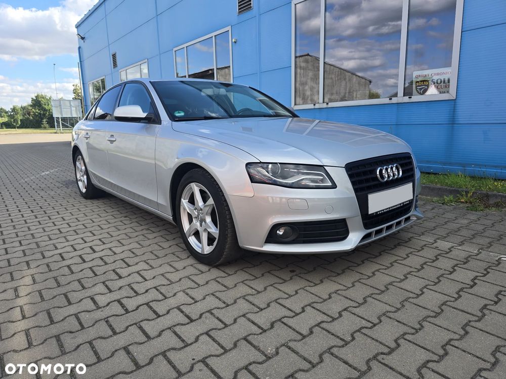 Audi A4 Limousine 2.0 TDI DPF S line Sportpaket - 8