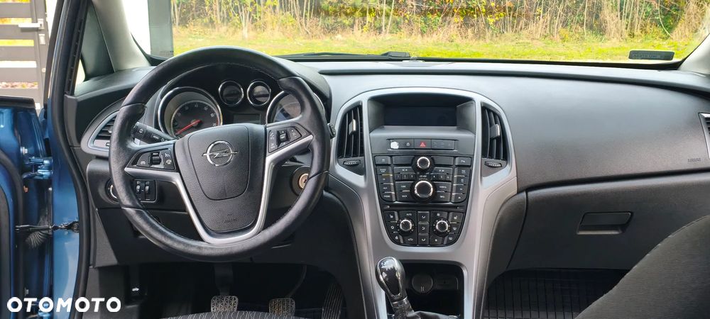 Opel Astra - 18