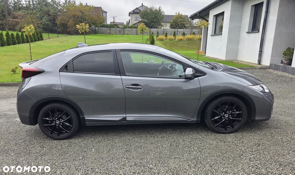 Honda Civic 1.8 Sport (Honda Connect+) - 5