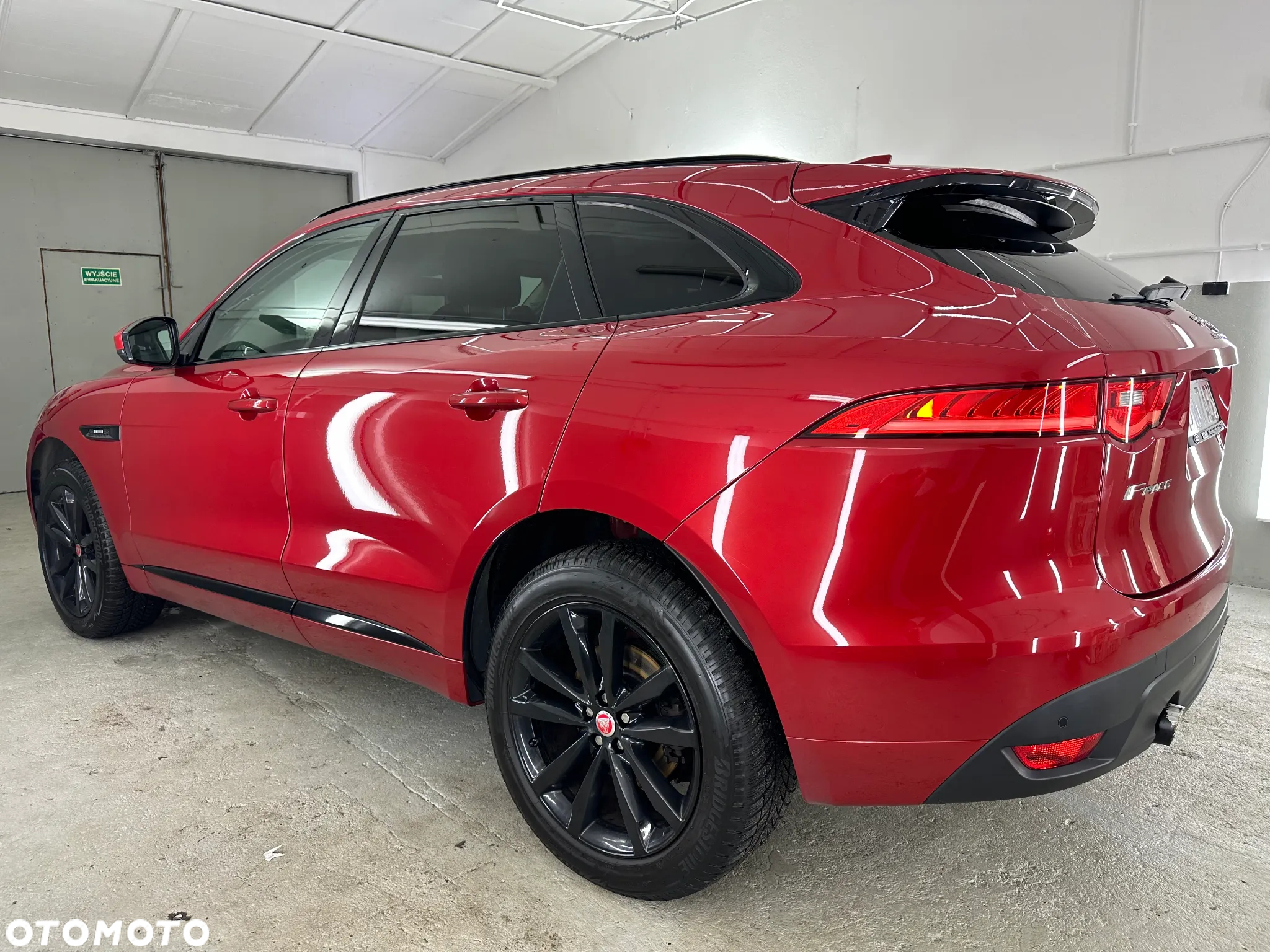 Jaguar F-Pace - 7