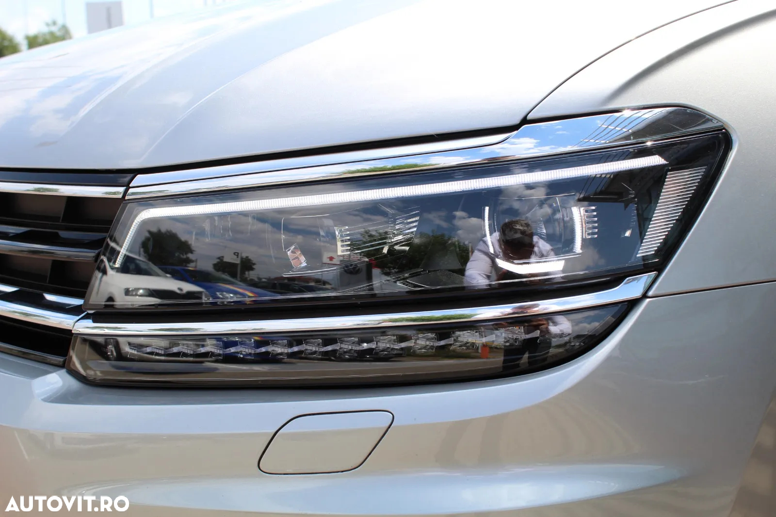 Volkswagen Tiguan 2.0 TDI DPF DSG 4Mot Comfortline - 32