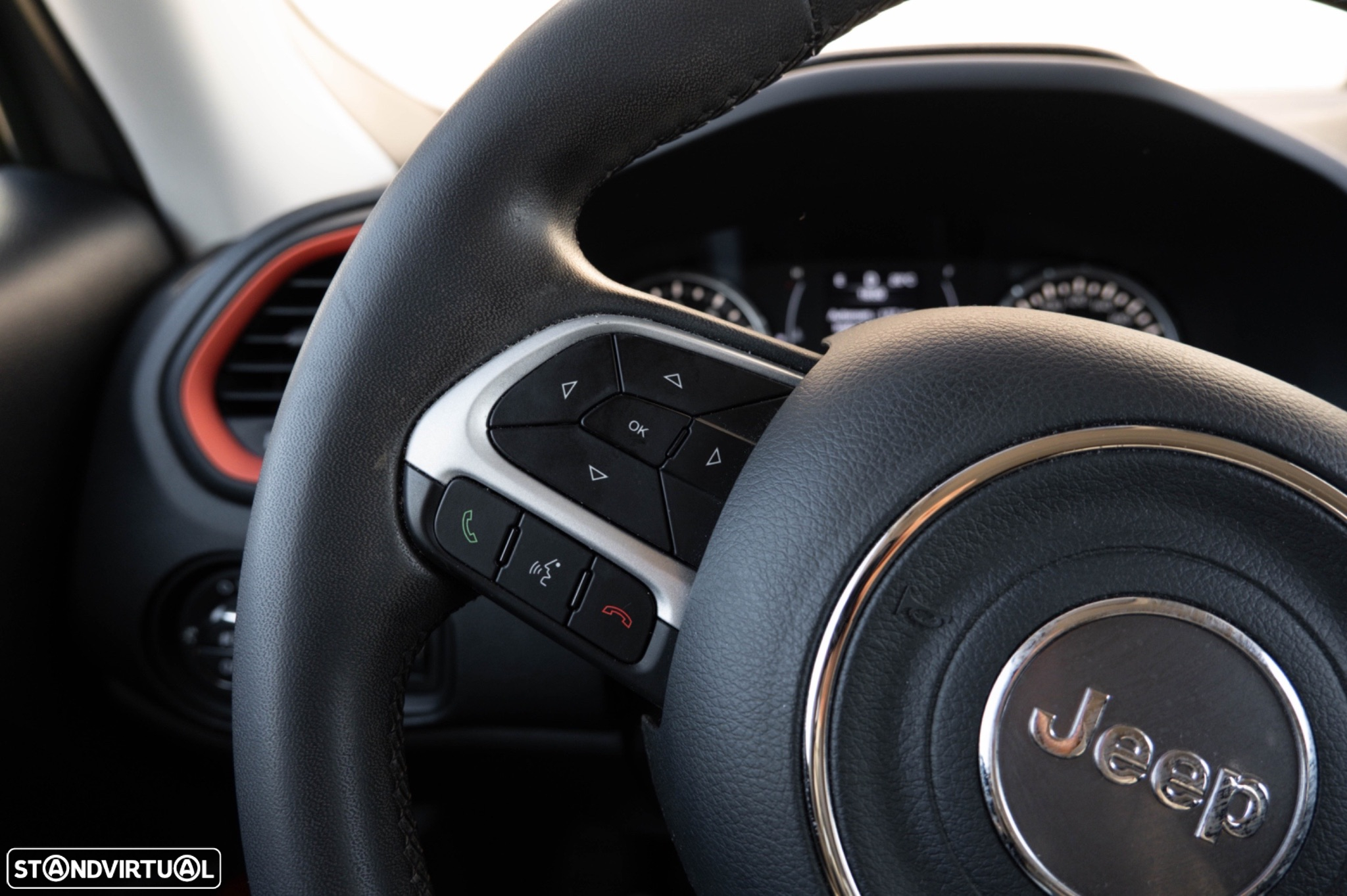 Jeep Renegade 1.3 T Orange Edition DCT - 41