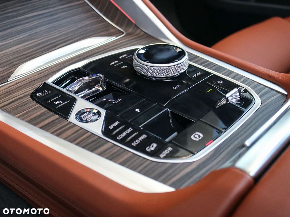 BMW X6 xDrive30d - 18