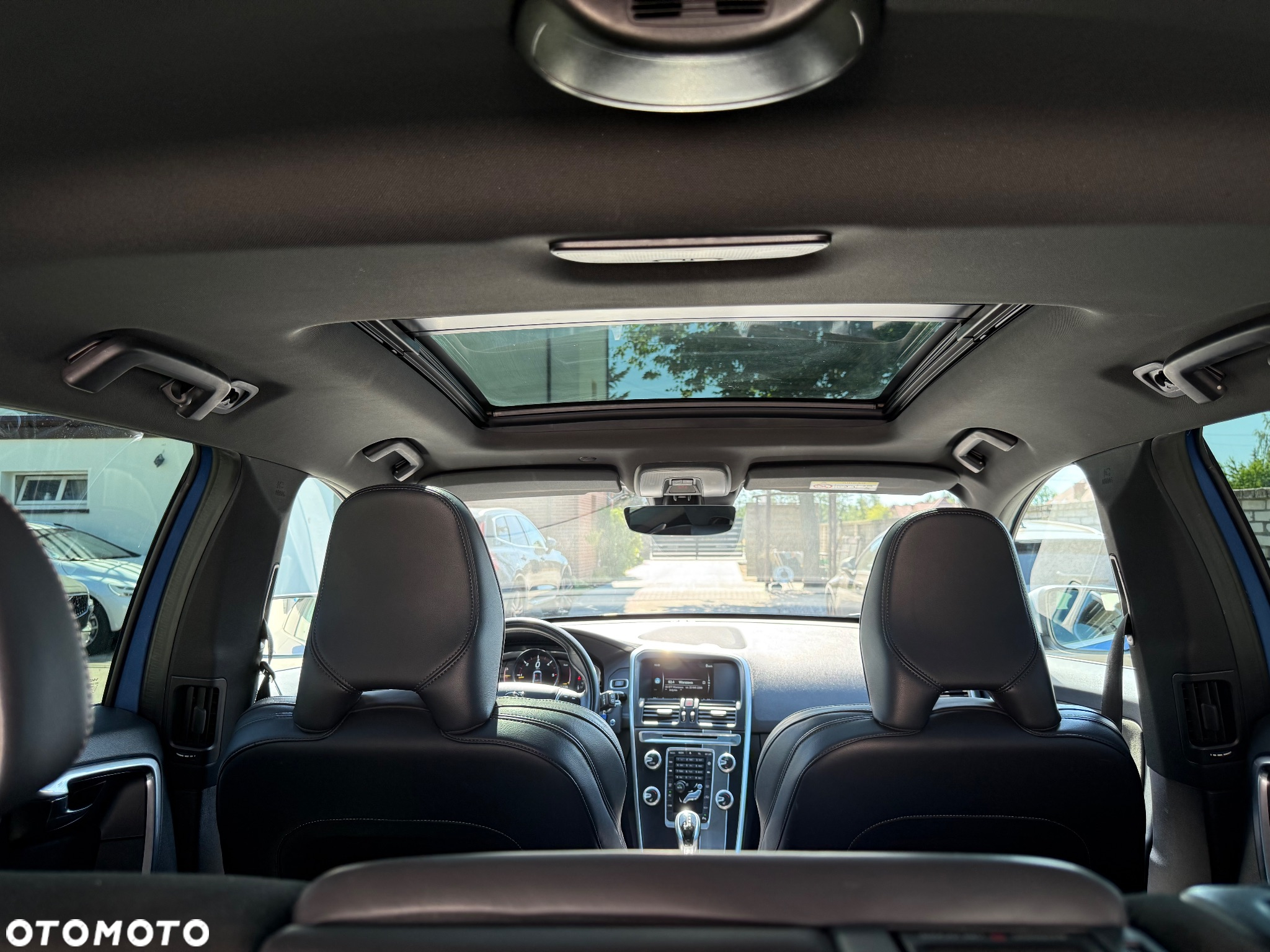 Volvo XC 60 D4 Drive-E Momentum - 37