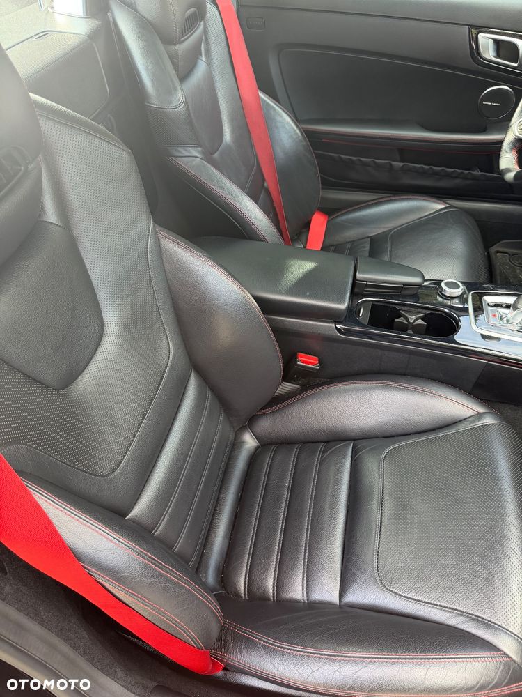 Mercedes-Benz SLC 300 9G-TRONIC - 9