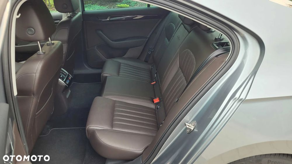 Skoda Superb 2.0 TSI L&K DSG - 15