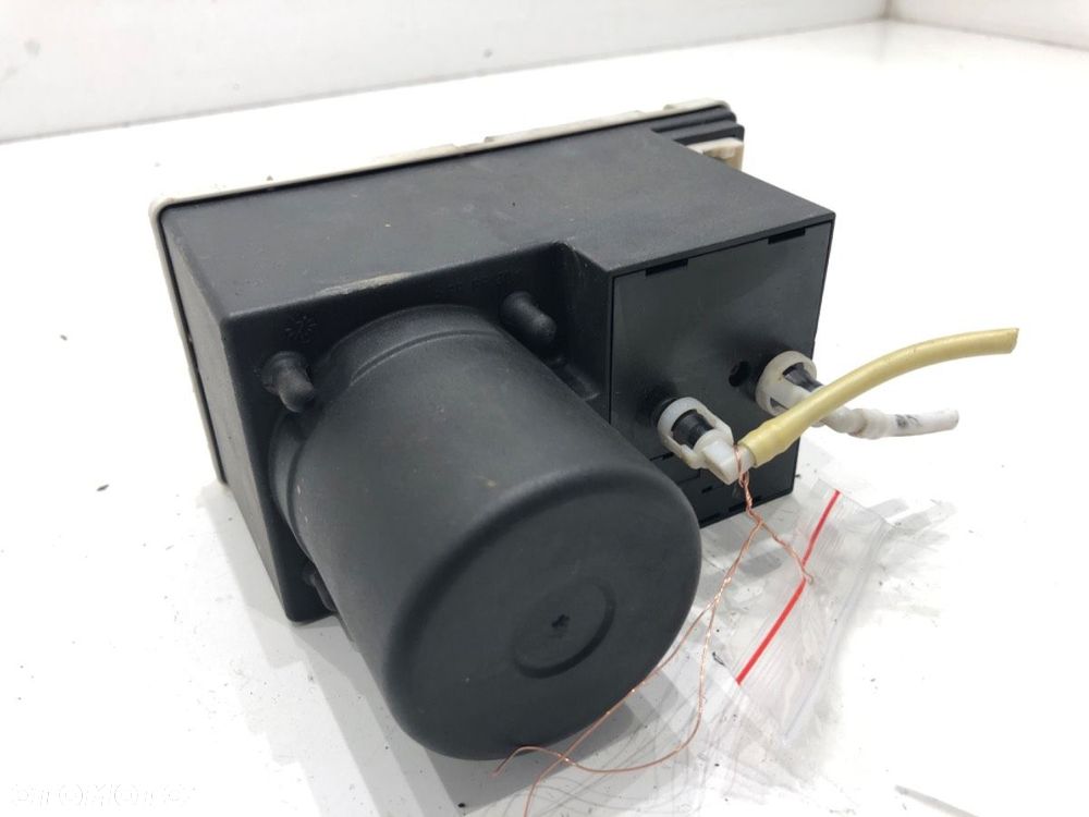 POMPKA CENTRALNEGO ZAMKA - 169.00 PLN - AUDI A3 (8L1) 1996 - 2006 1.8 T 110 kW [150 KM] benzyna 1996 - 2