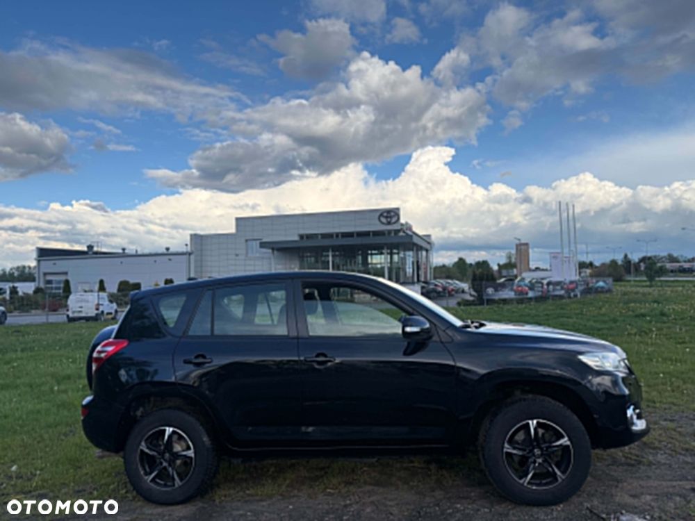Toyota RAV4 - 7