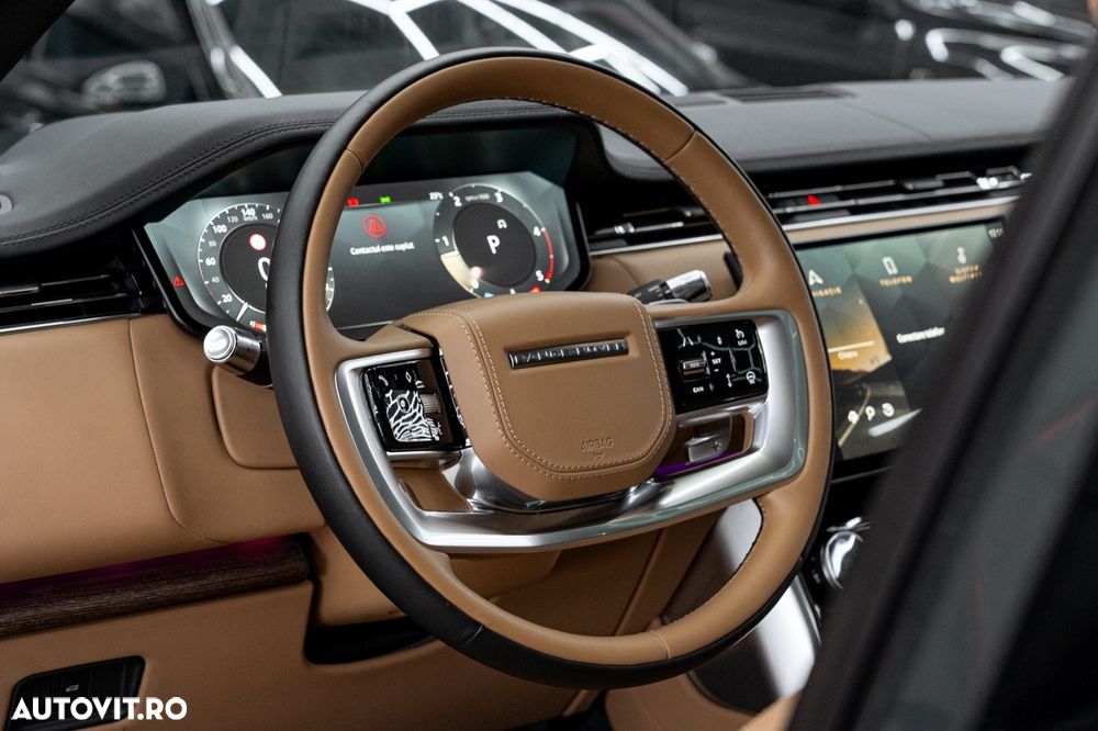 Land Rover Range Rover 3.0 I6 D300 MHEV HSE - 32
