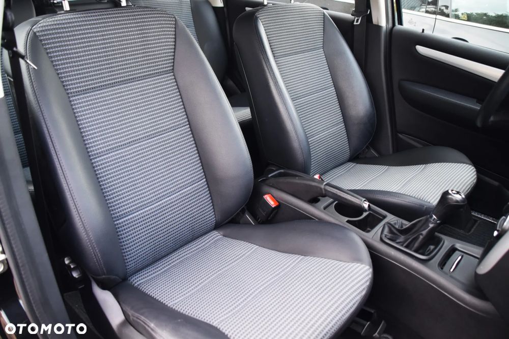 Mercedes-Benz Klasa A 170 BlueEFFICIENCY Avantgarde - 11