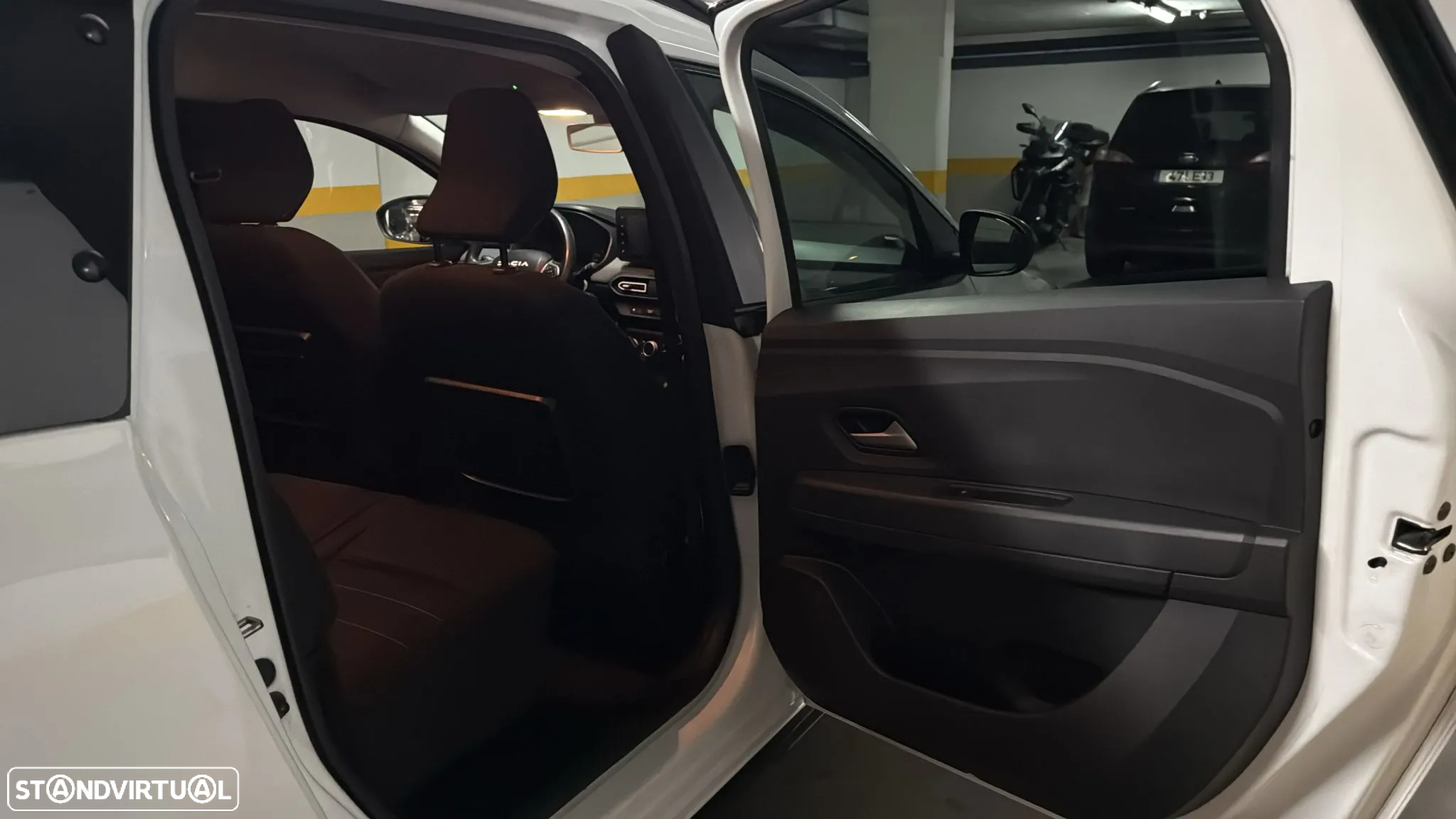 Dacia Jogger 1.0 ECO-G SL Extreme 7L Bi-Fuel - 10