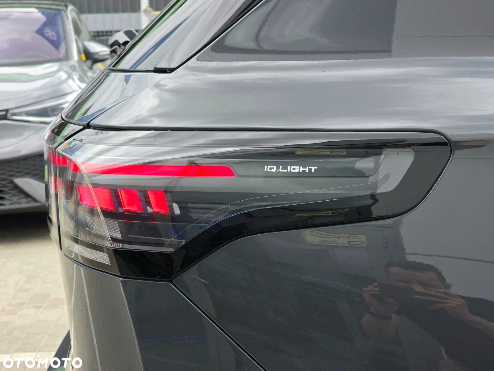 Volkswagen Tiguan - 12
