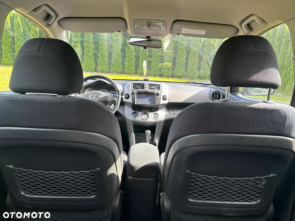 Toyota RAV4 2.0 4x4 Automatik Sol - 37
