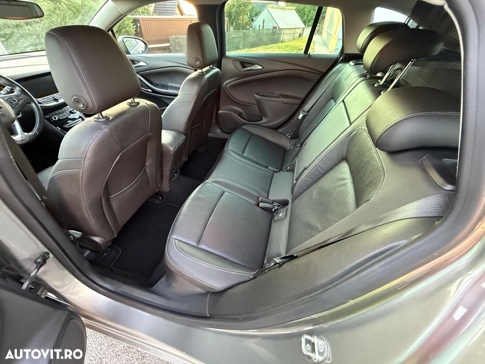 Opel Astra 1.6 BiTurbo D Start/Stop ON - 11