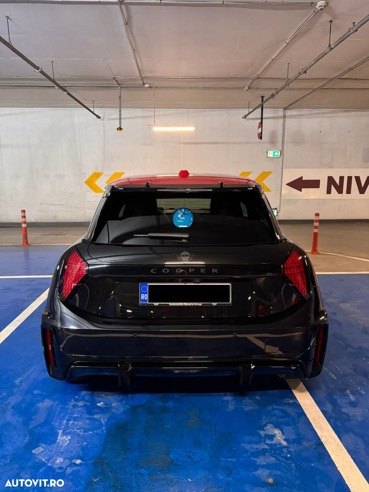 Mini Cooper SE Electric Trim - 3