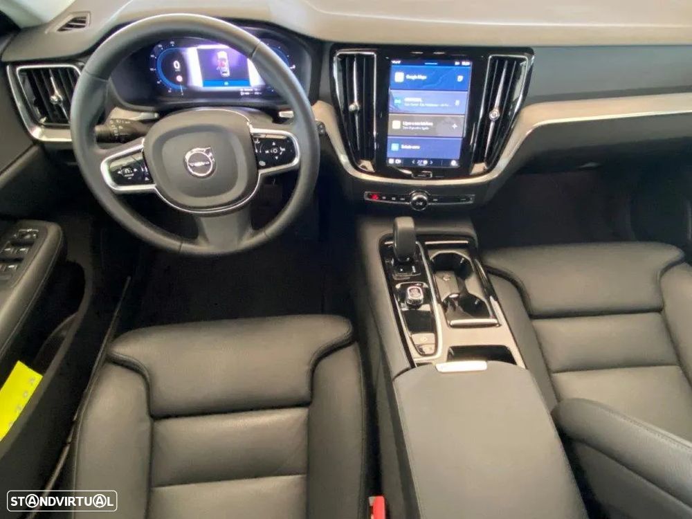 Volvo V60 2.0 T8 AWD TE Plus Dark - 8