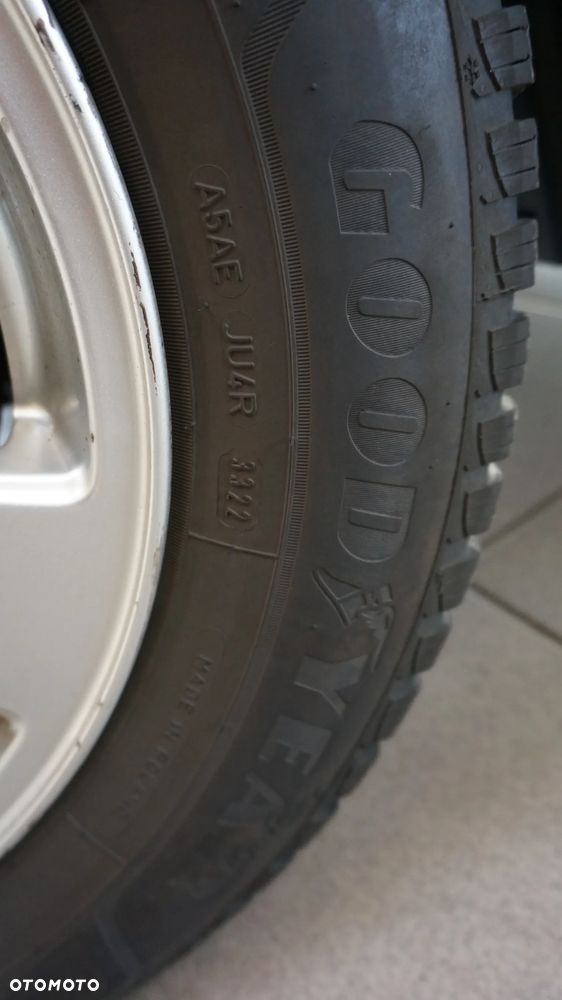 Volvo C30 1.6D DRIVe Kinetic - 24