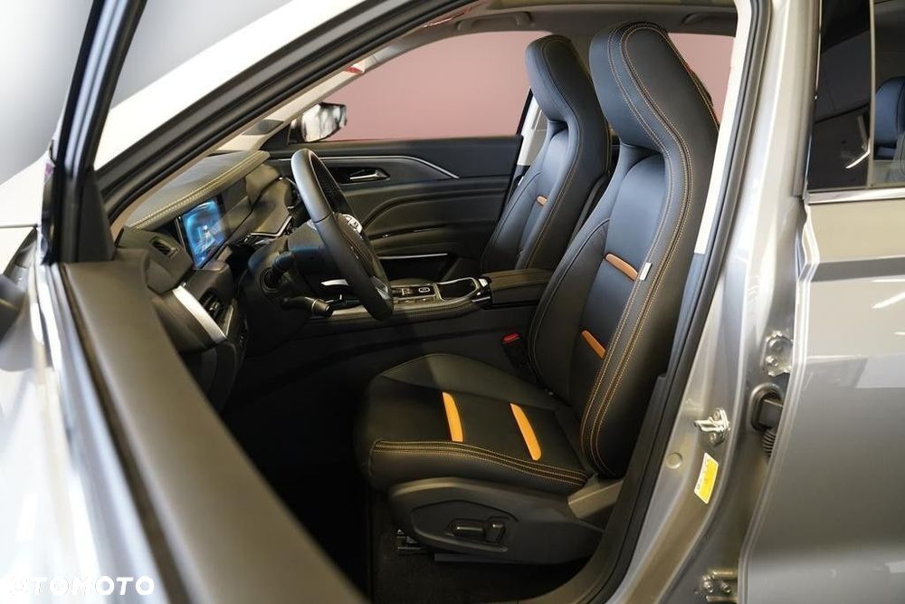 Bestune T77 1.5T Elegance DCT - 12