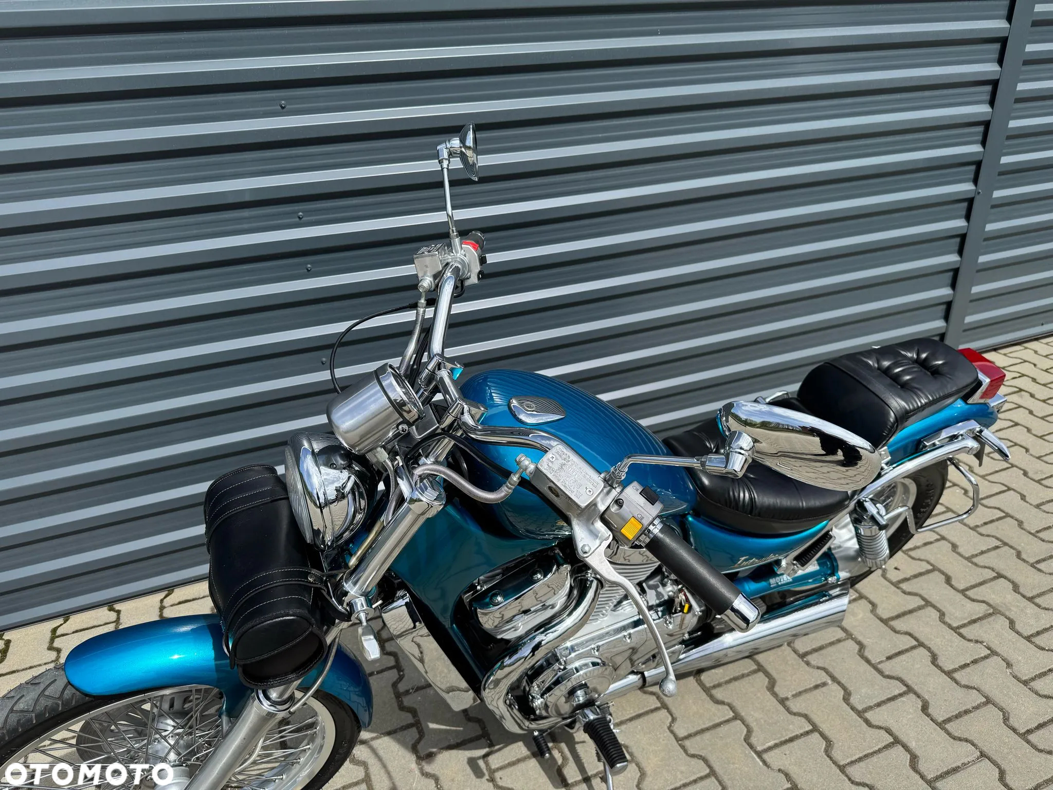 Suzuki VS - 12