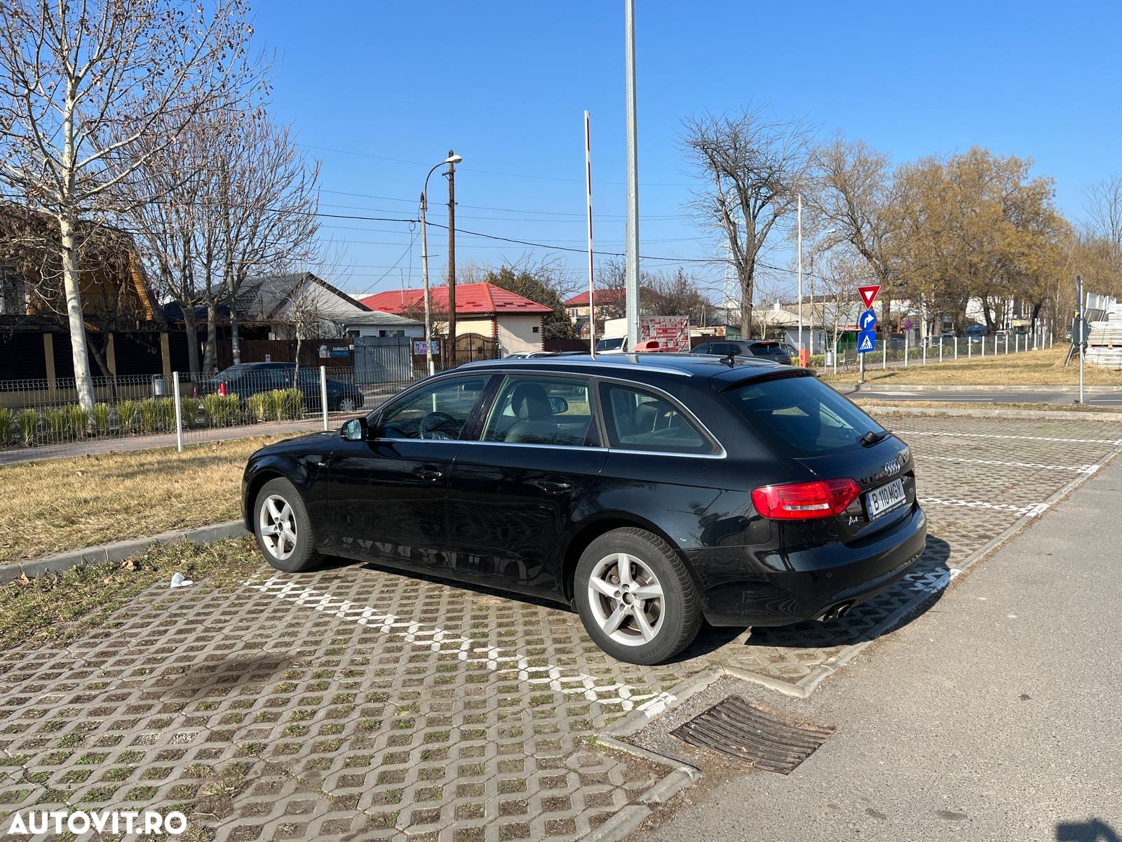 Audi A4 Avant 2.0 TDI DPF multitronic S line Sportpaket - 23